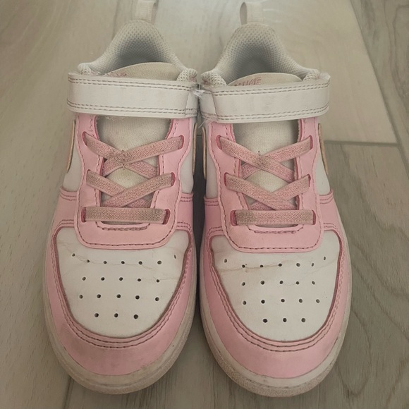 GUC Nike Court Borough Low Sneakers - Picture 4 of 5